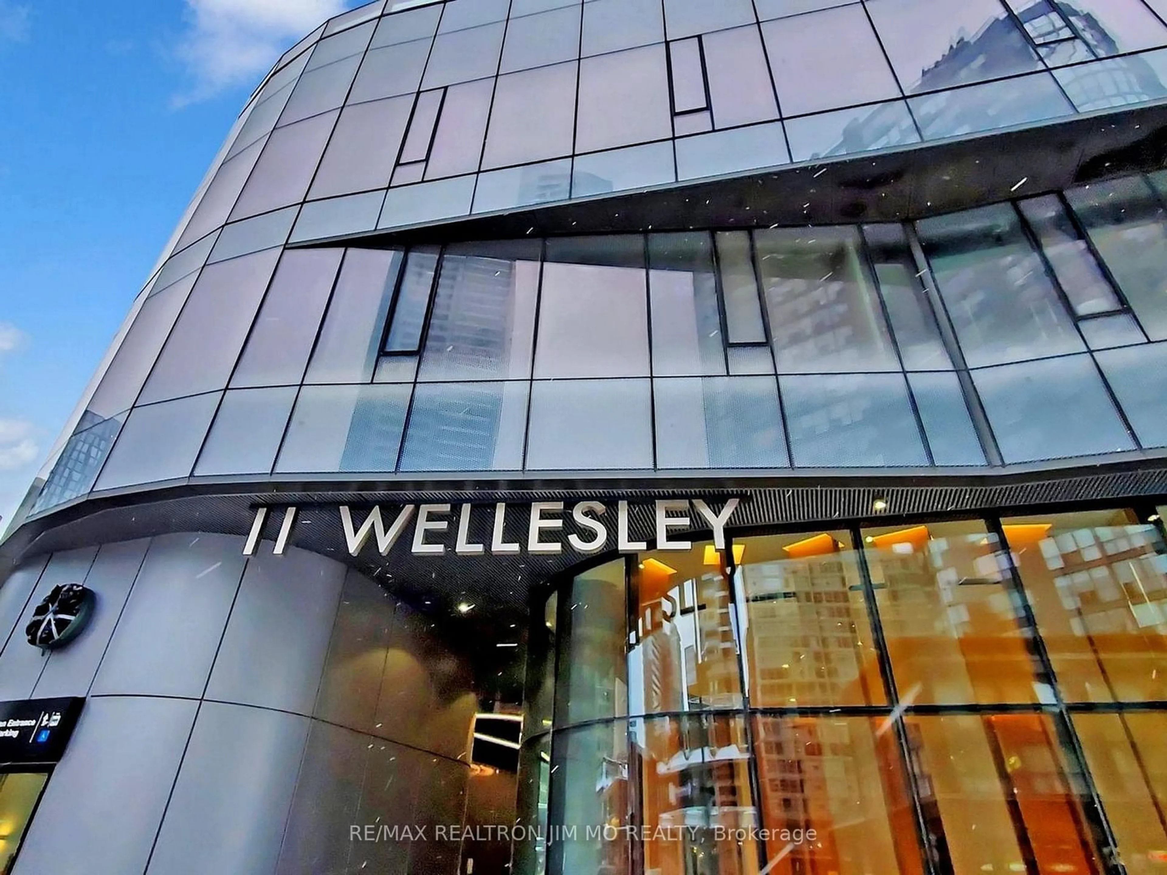 Lobby for 11 Wellesley St #1208, Toronto Ontario M4Y 0G4