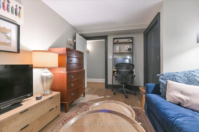 Additional property image - 1248 Avenue Rd Unit C