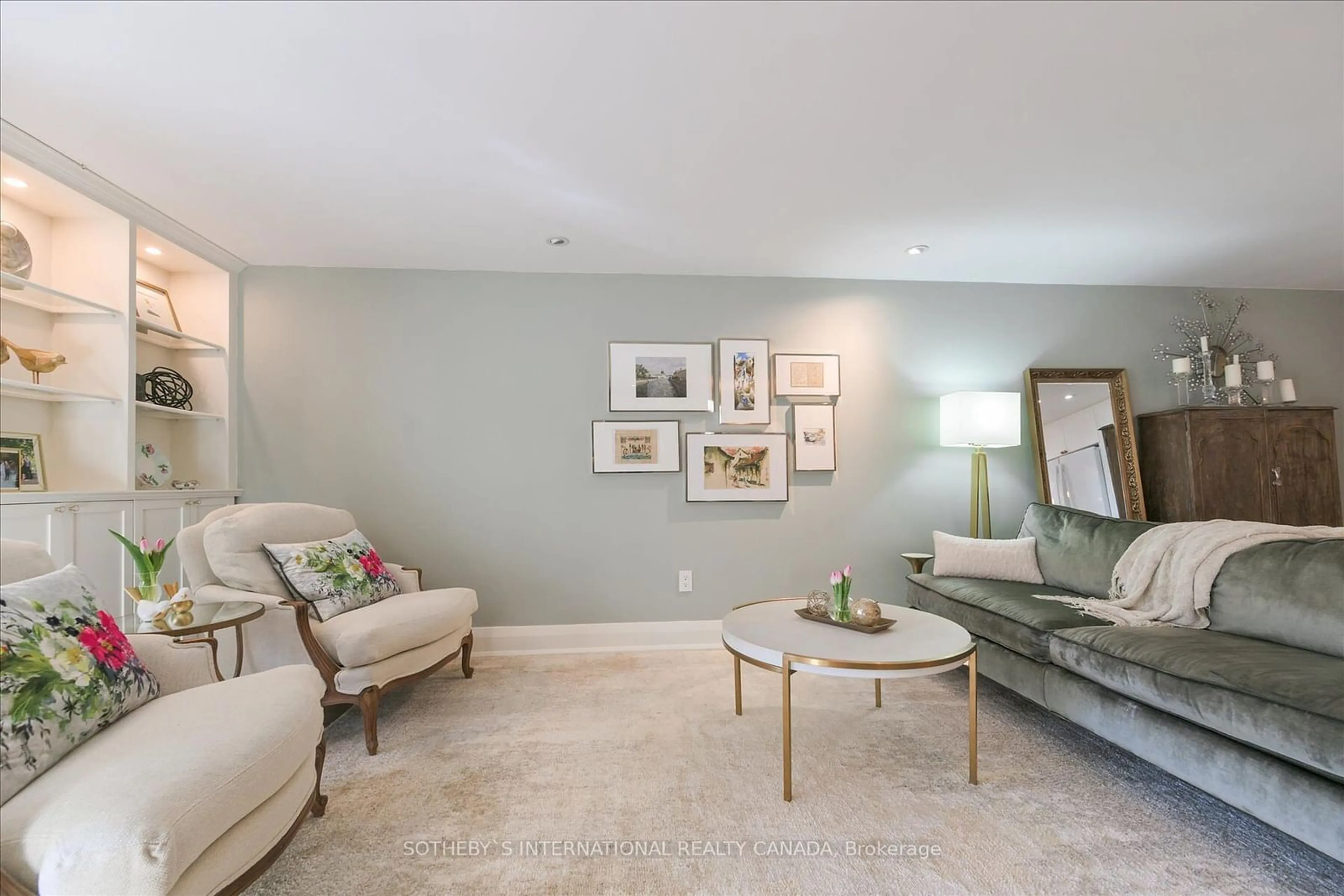 Living room with furniture, unknown for 1248 Avenue Rd #C, Toronto Ontario M5N 2G7