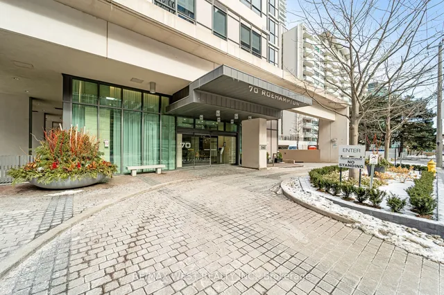 Additional property image - 70 Roehampton Ave Unit 1122