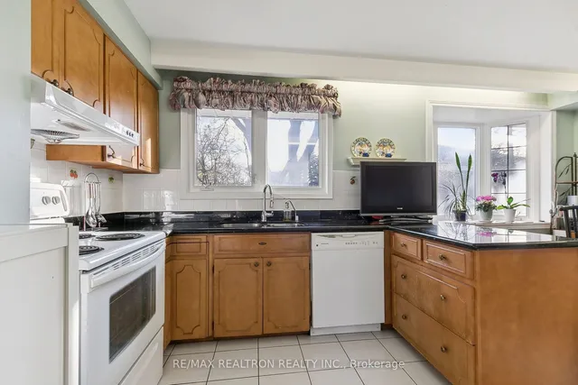 Additional property image - 1 Wilket Rd