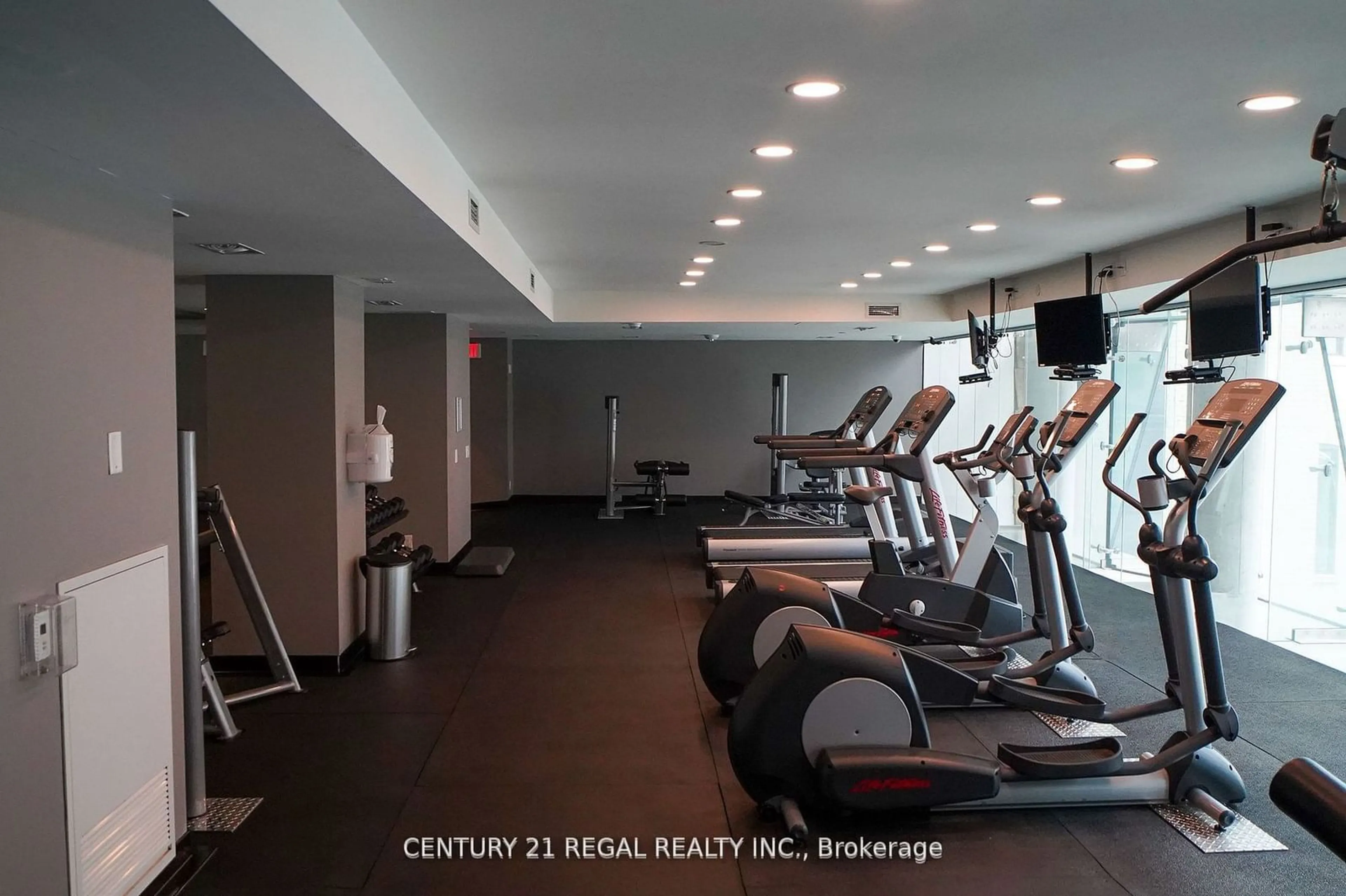 Gym or fitness room for 224 King Street West St #403, Toronto Ontario M5H 0A6