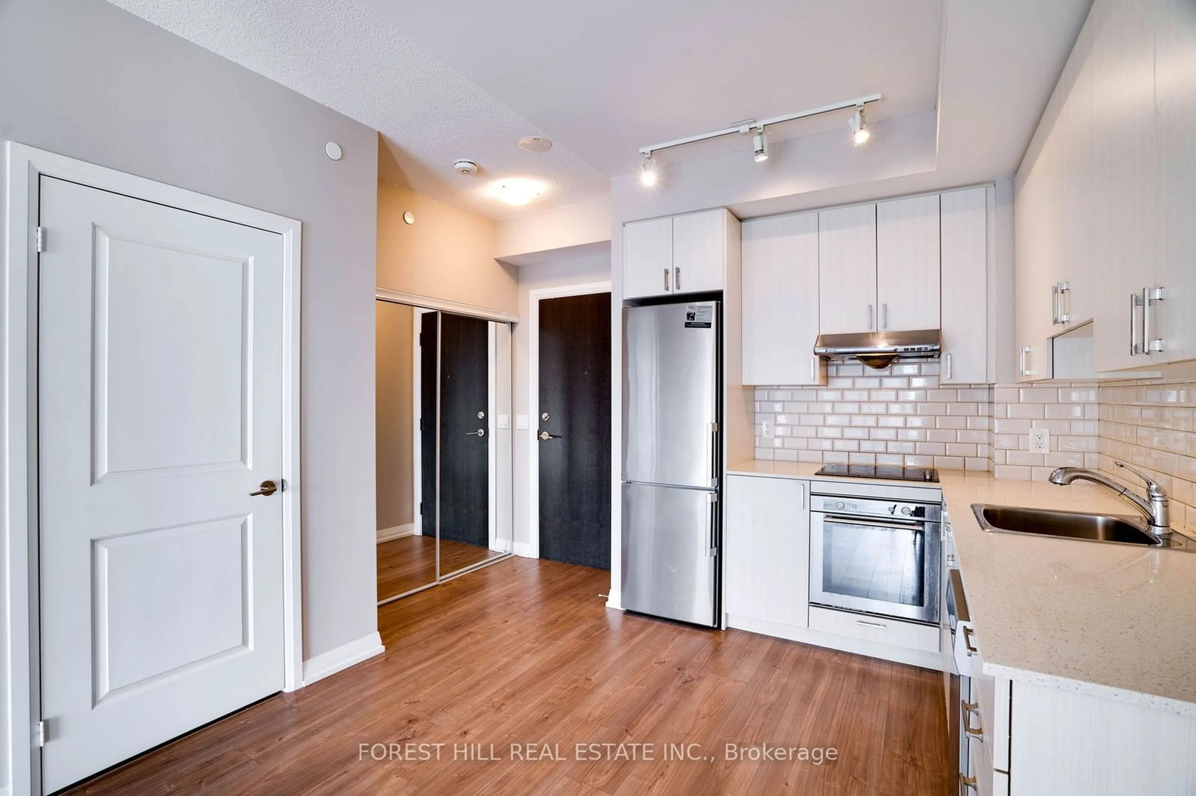 Open concept kitchen, unknown for 50 Ann O'Reilly Rd #1908, Toronto Ontario M2J 0C9