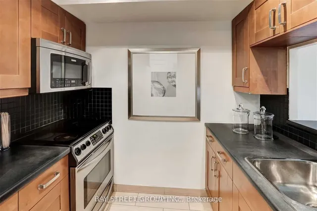Additional property image - 117 Gerrard St Unit 209