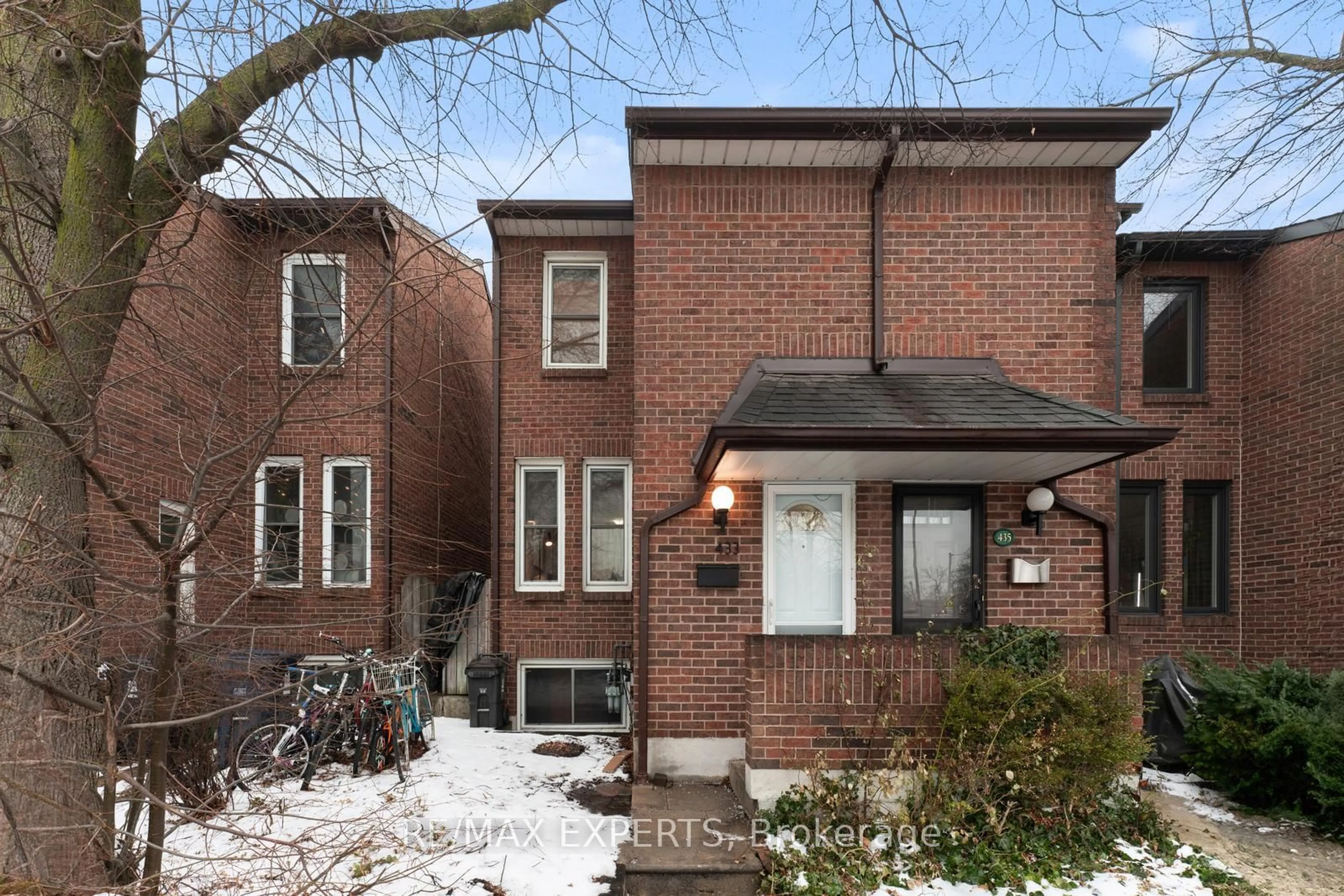 Home with brick exterior material, street for 433 Melita Cres, Toronto Ontario M6G 3X5