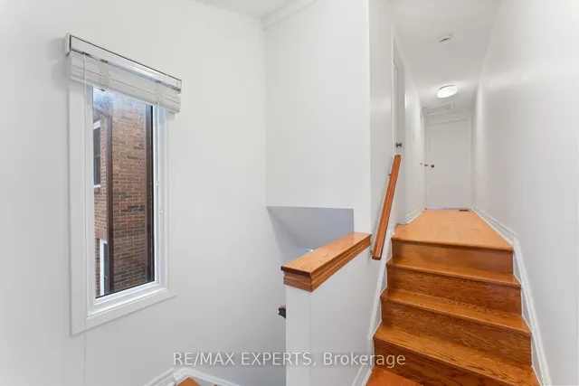 Additional property image - 433 Melita Cres