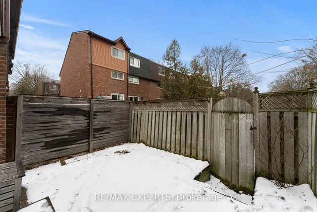 Additional property image - 433 Melita Cres