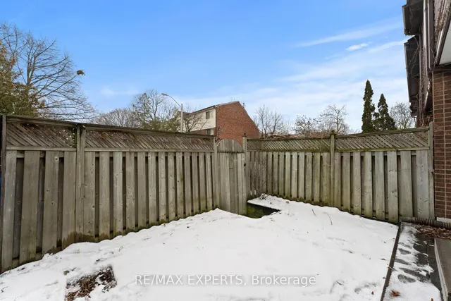 Additional property image - 433 Melita Cres