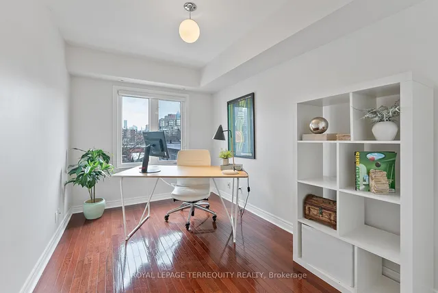 Additional property image - 60 Carr St Unit 11
