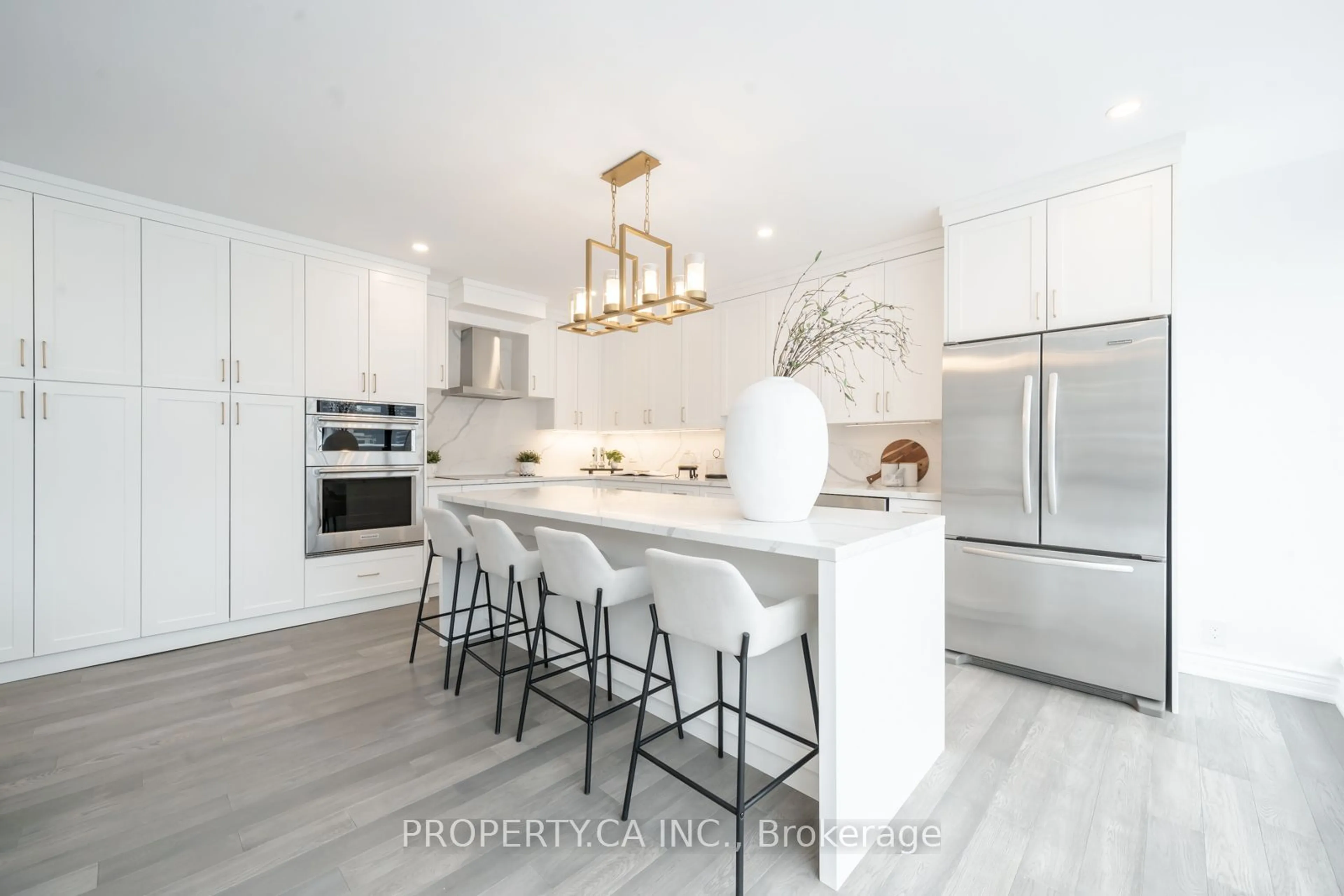 Open concept kitchen, unknown for 18a Hazelton Ave #604, Toronto Ontario M5R 2E2