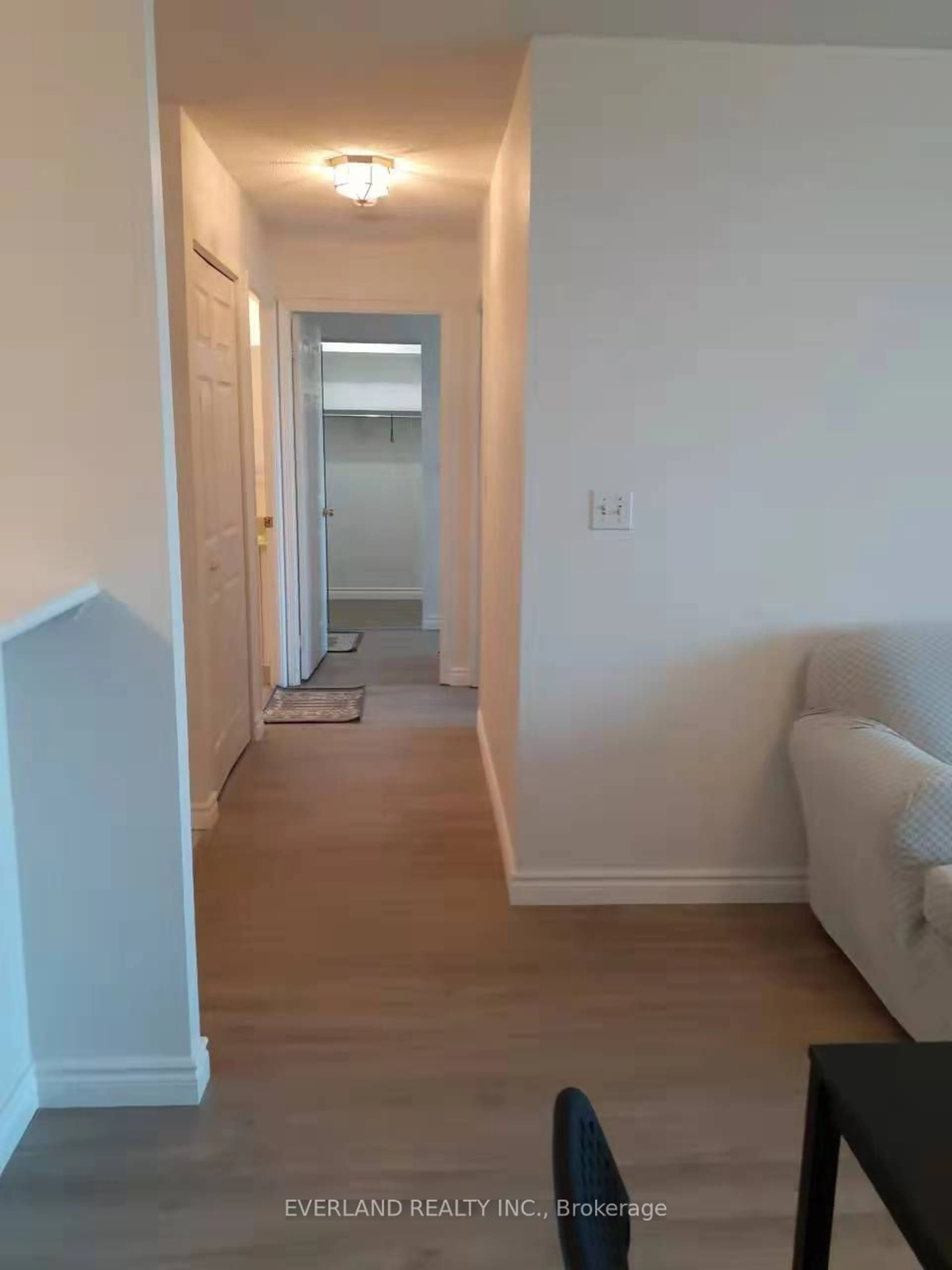 A pic of a room for 28 Pemberton Ave #1006, Toronto Ontario M2M 1Y1