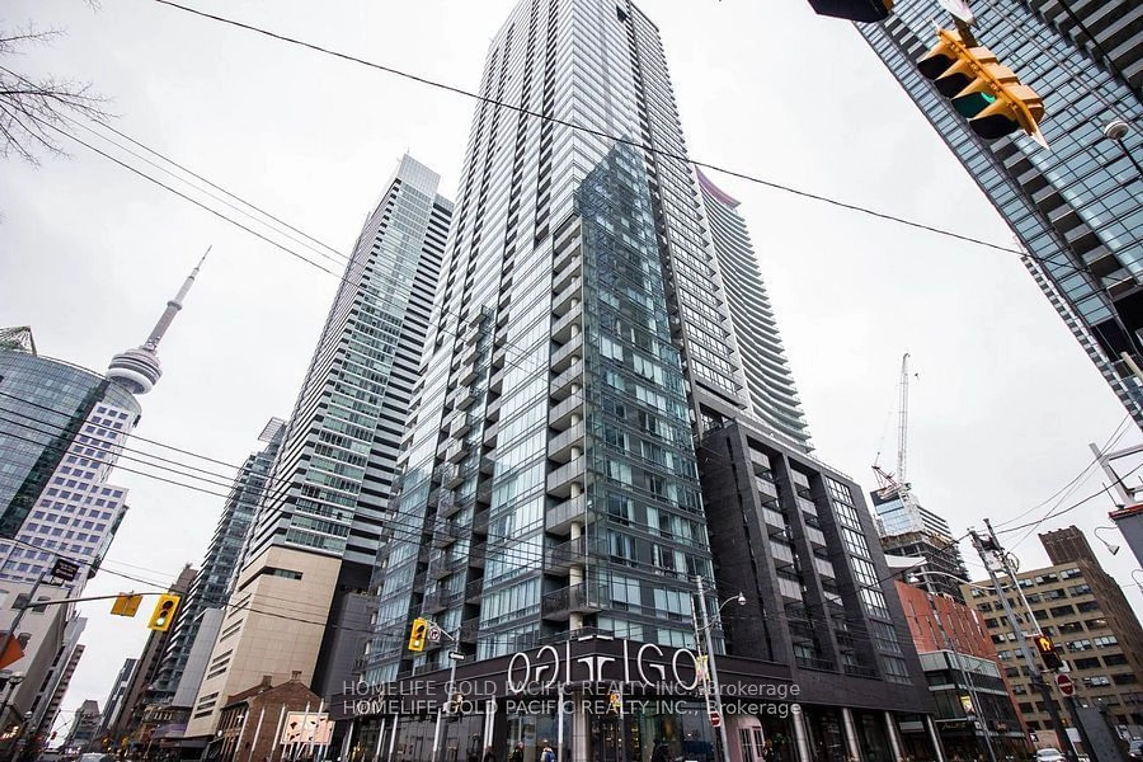 Patio, building for 295 Adelaide St #418, Toronto Ontario M5V 1P7