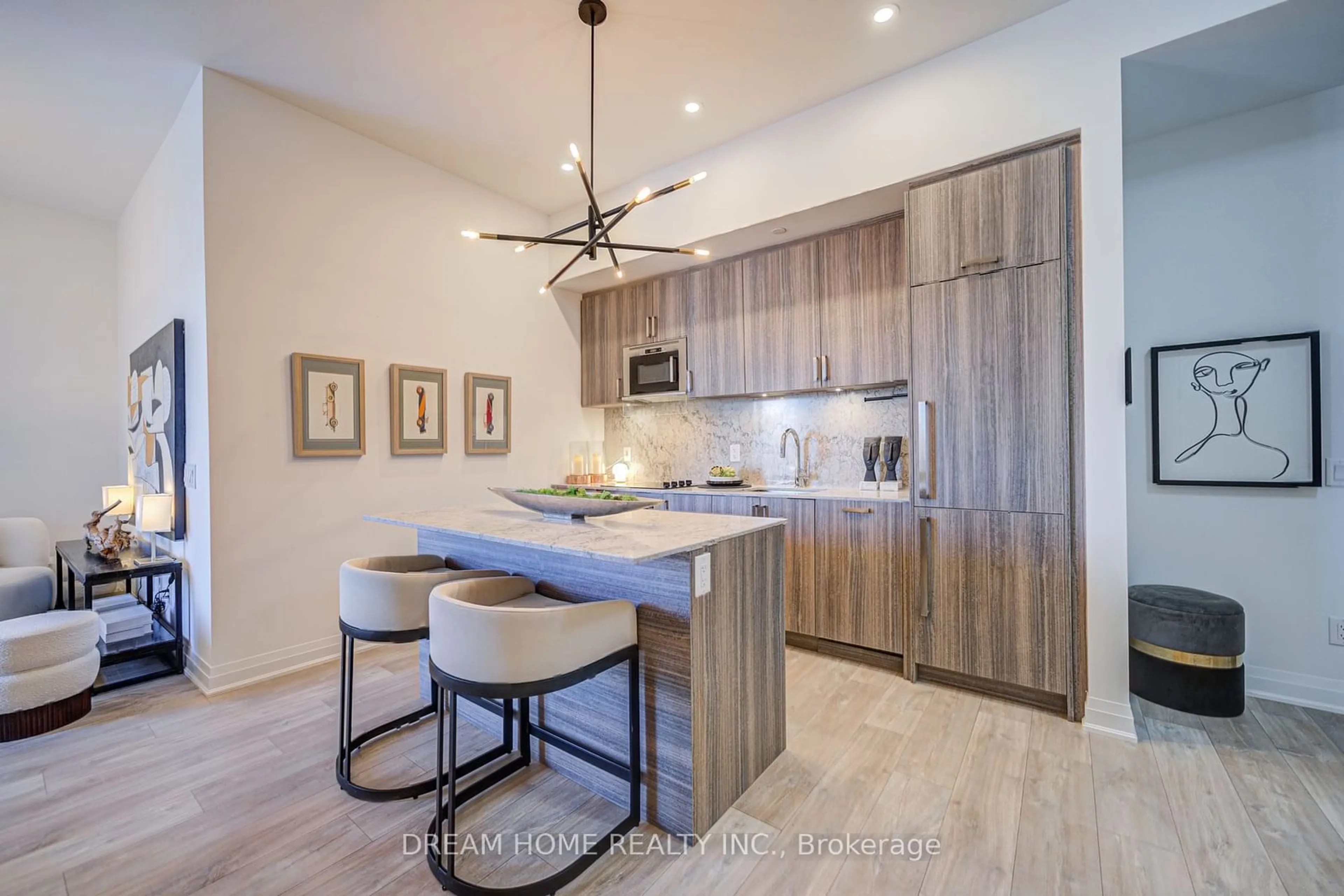 Open concept kitchen, unknown for 280 Howland Ave #PH29, Toronto Ontario M5R 0C3