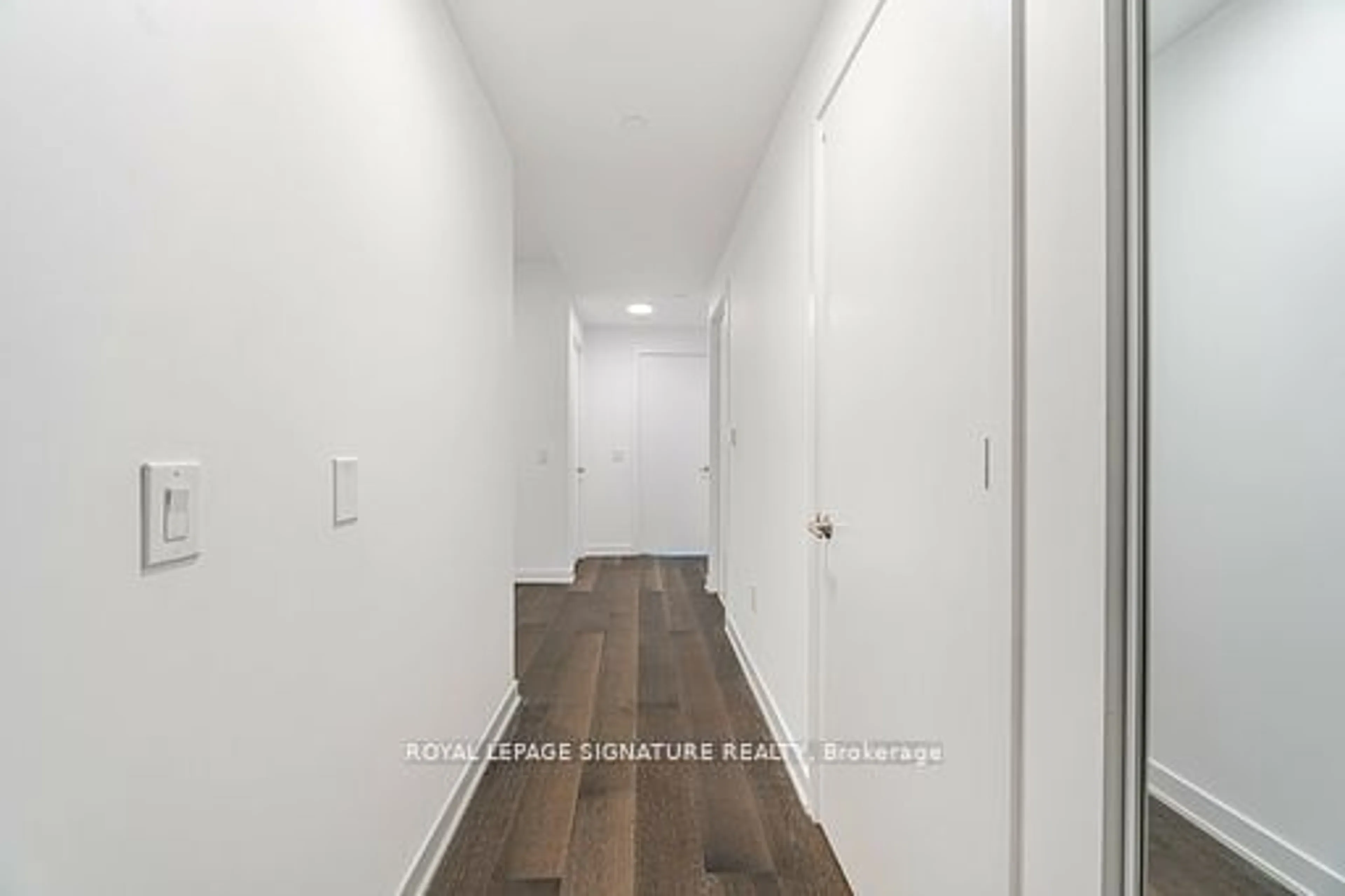 A pic of a room for 130 River St #E-2802, Toronto Ontario M5A 0R8