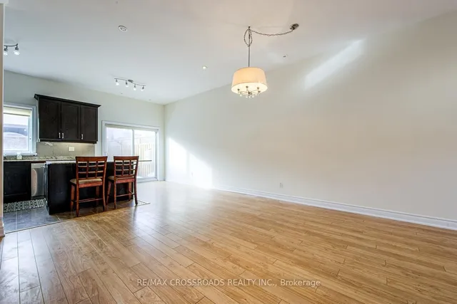 Additional property image - 114 Tisdale Ave