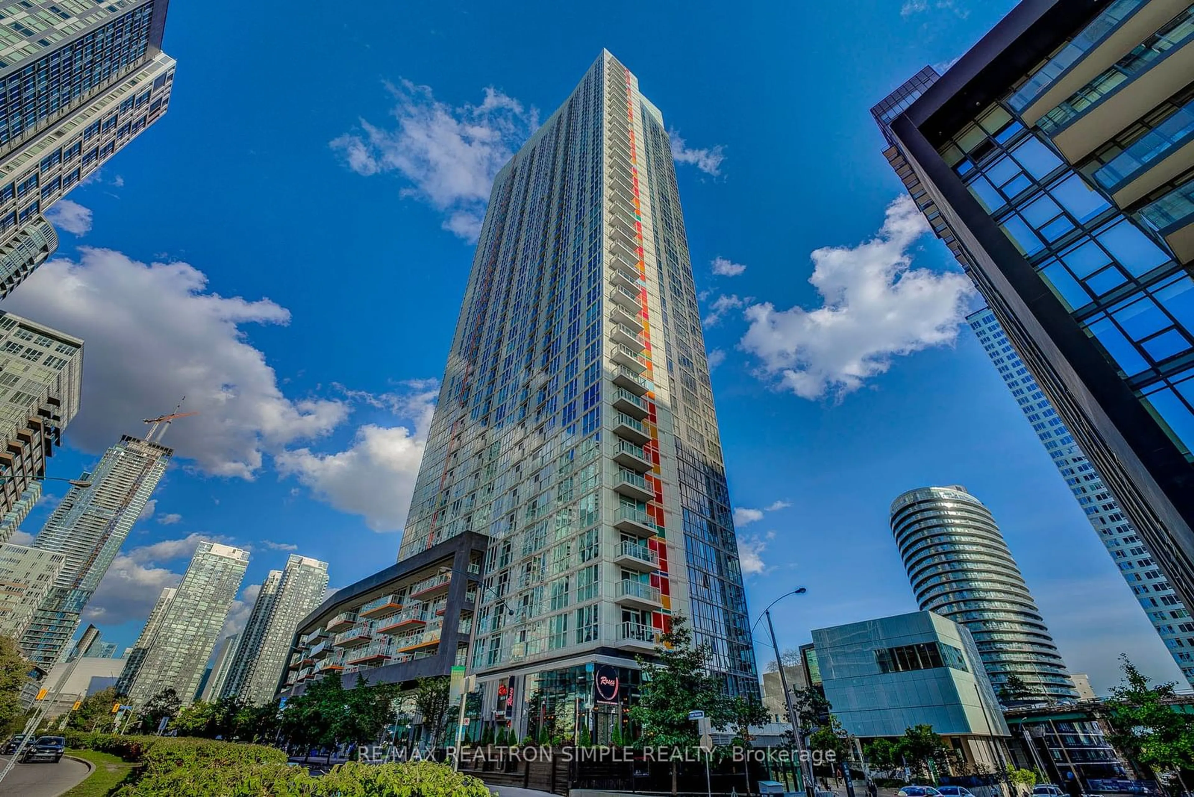 Unknown for 85 Queen's Wharf Rd #802, Toronto Ontario M5V 0J9