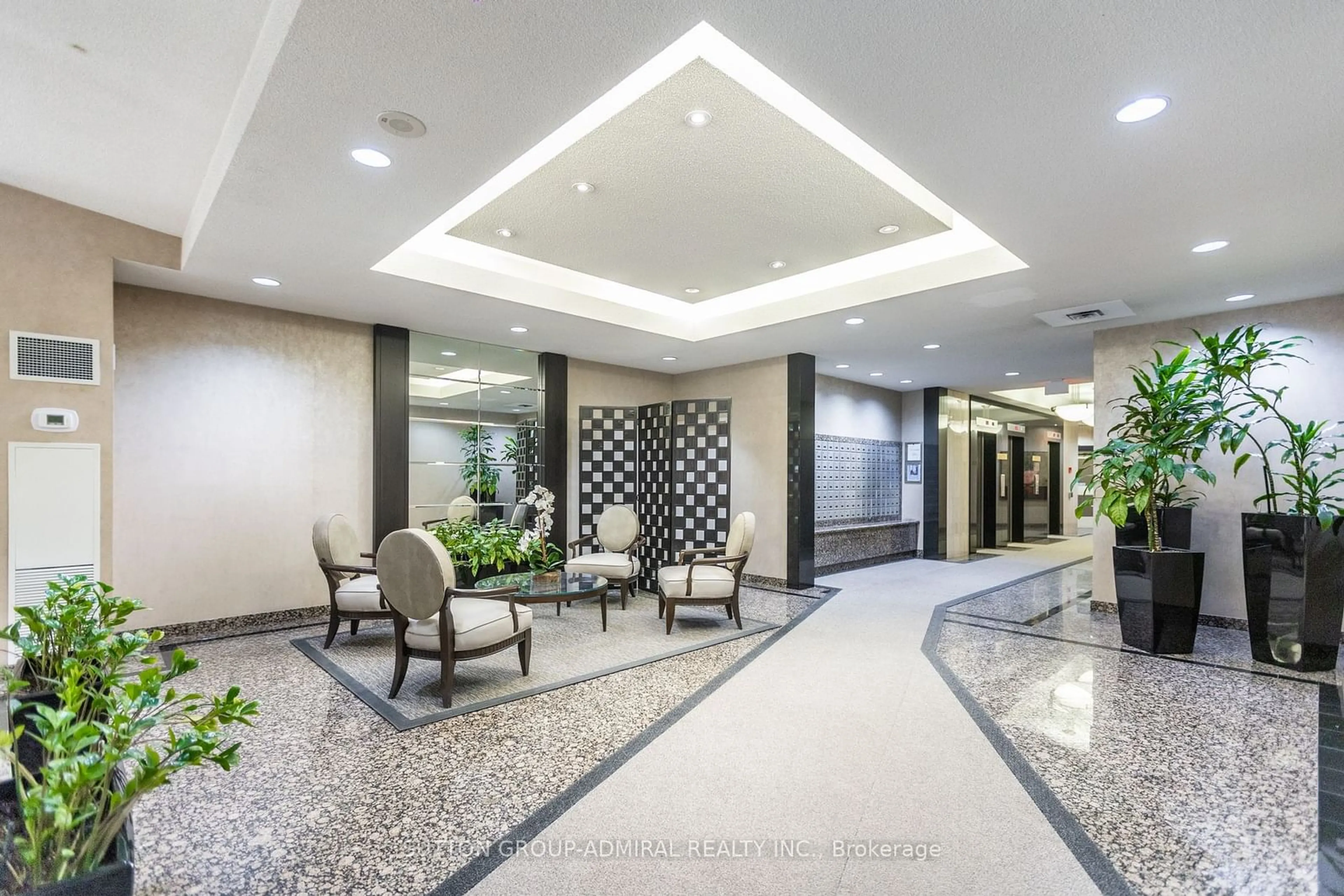 Lobby for 278 Bloor St #805, Toronto Ontario M4W 3M4