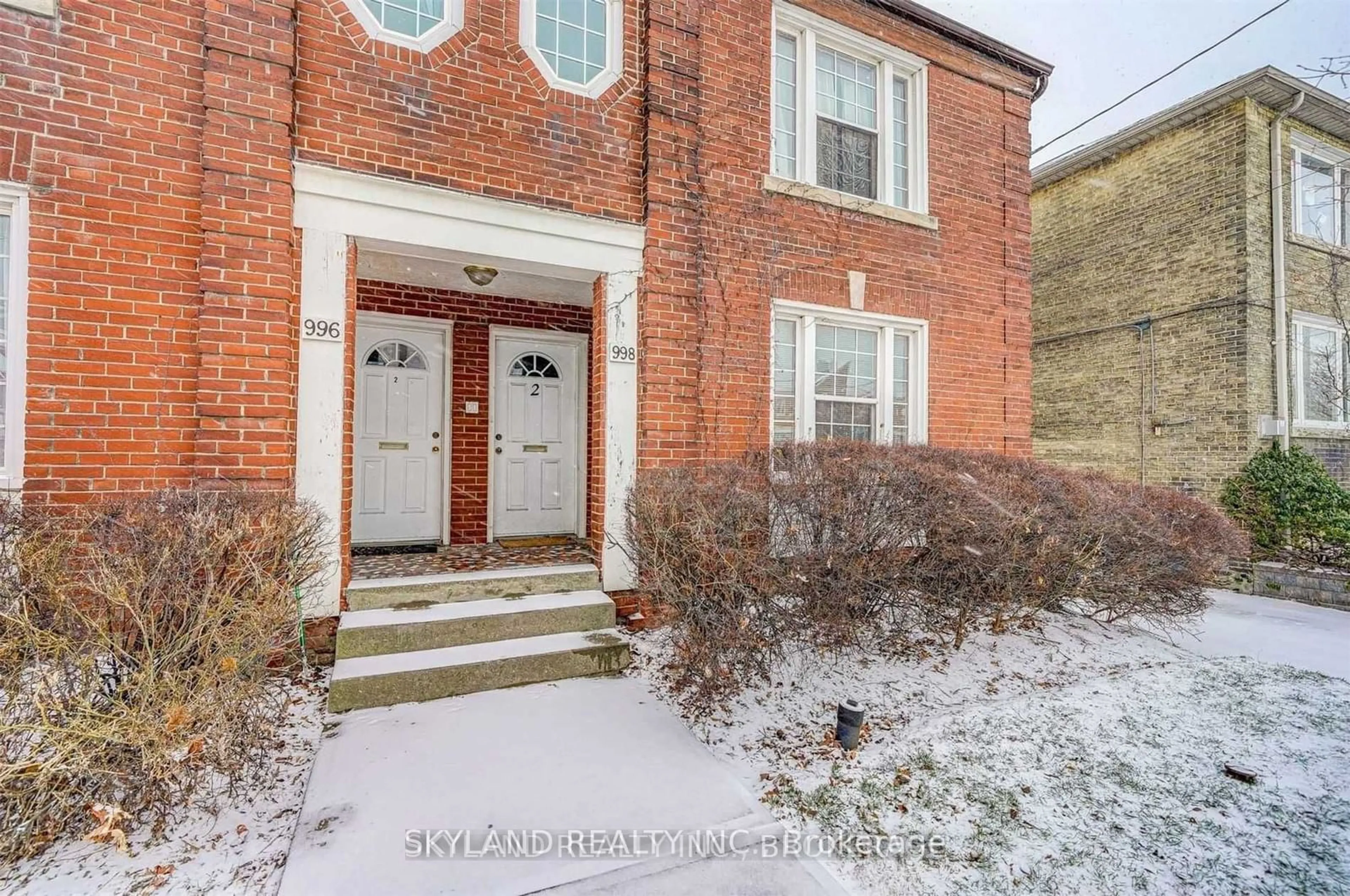 Home with brick exterior material, street for 996-998 Avenue Rd, Toronto Ontario M5P 2K8