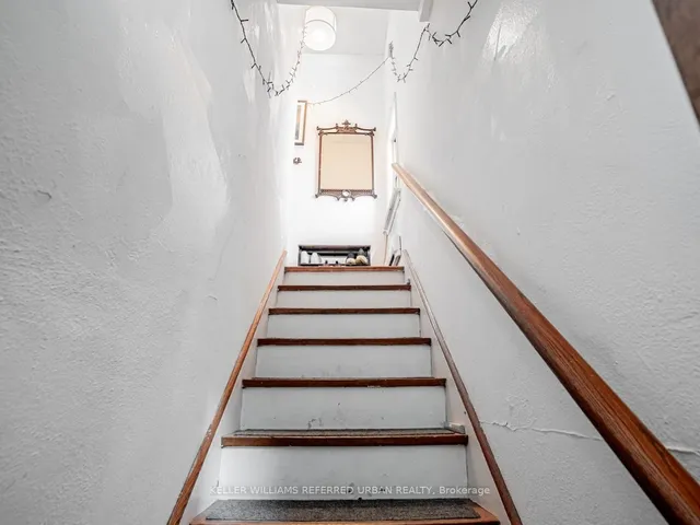 Additional property image - 92 Lowther Ave