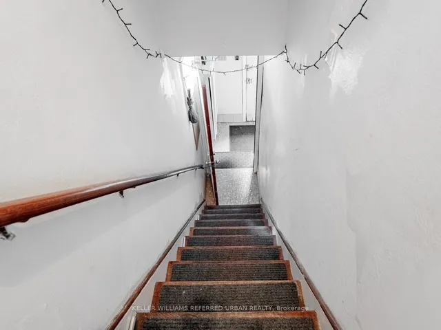 Additional property image - 92 Lowther Ave