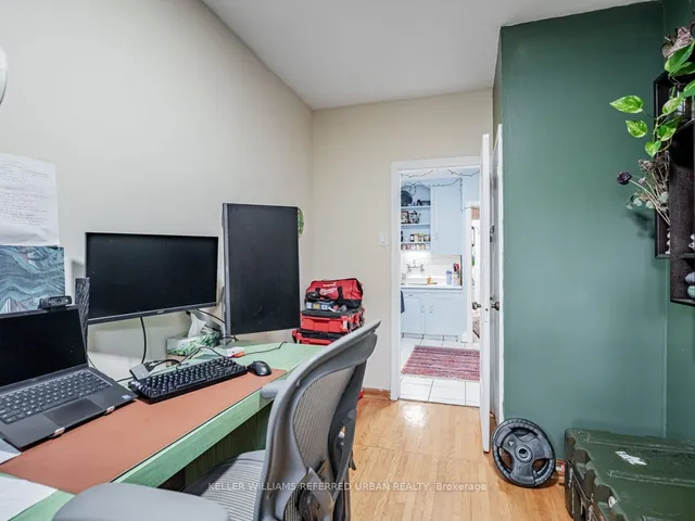 Additional property image - 92 Lowther Ave