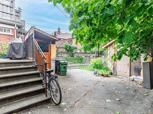Additional property image - 92 Lowther Ave