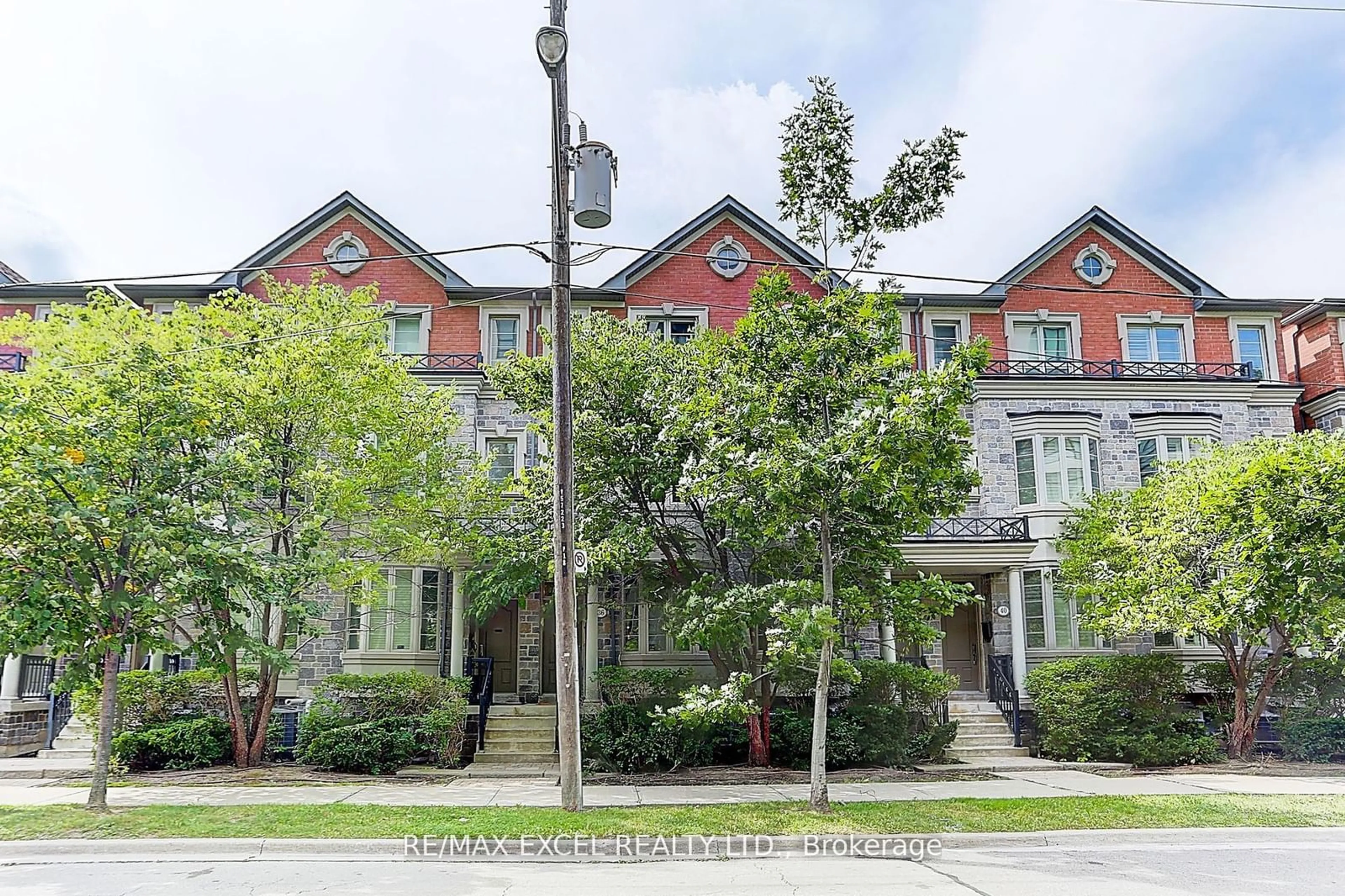 Unknown for 36 Clairtrell Rd, Toronto Ontario M2N 5J6