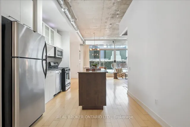 Additional property image - 66 Portland St Unit 211