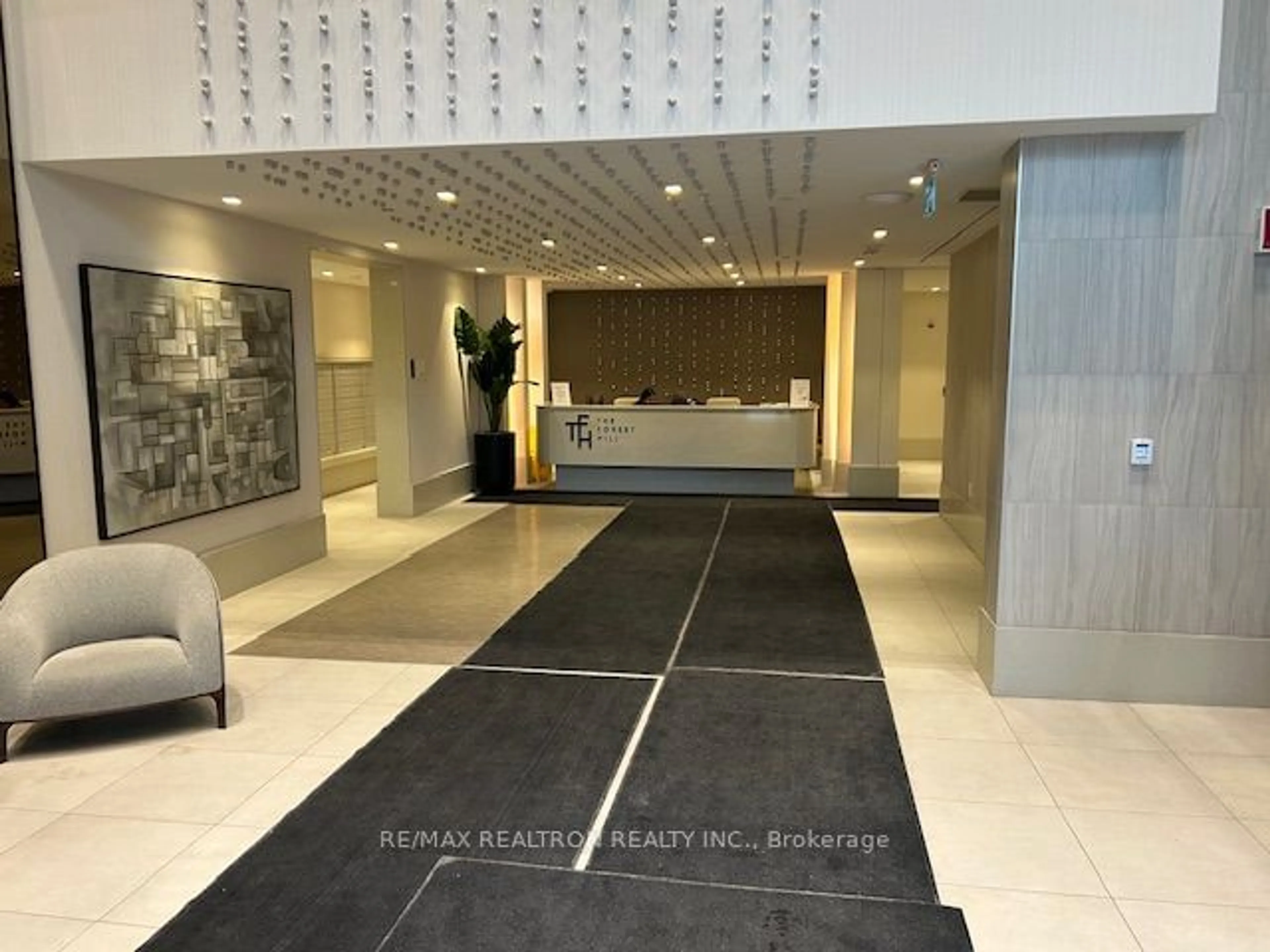 Lobby for 2020 Bathurst St #331, Toronto Ontario M5P 0A6