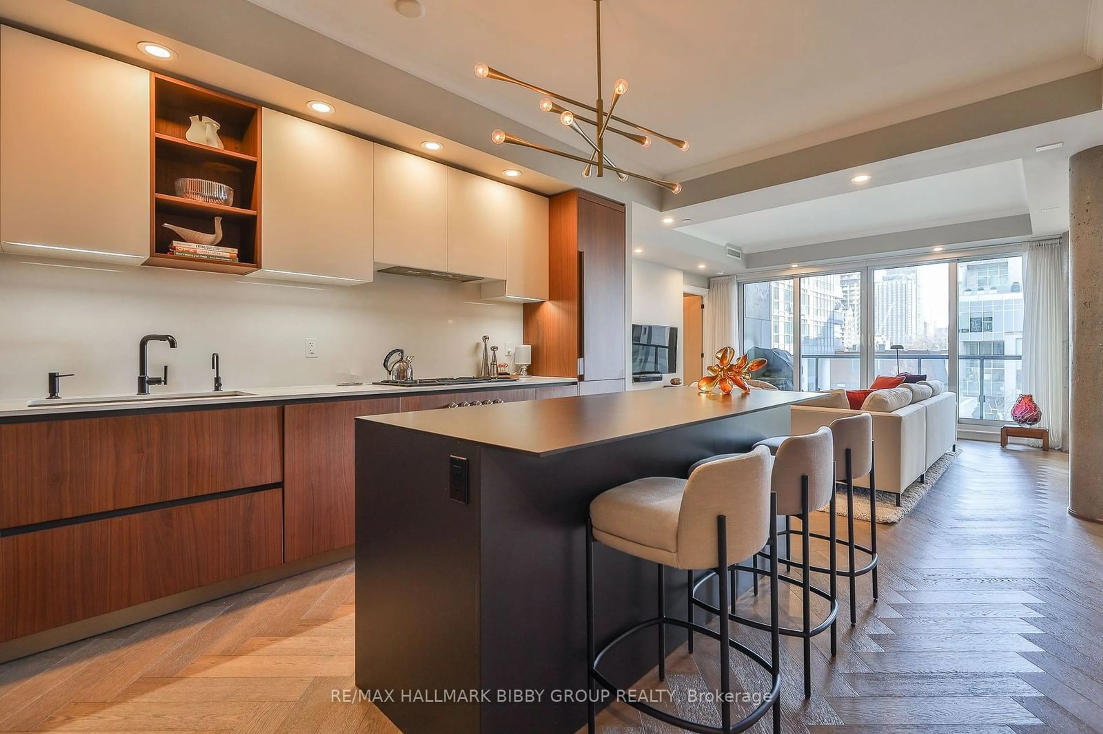 Open concept kitchen, unknown for 128 Pears Ave #501, Toronto Ontario M5R 0A9