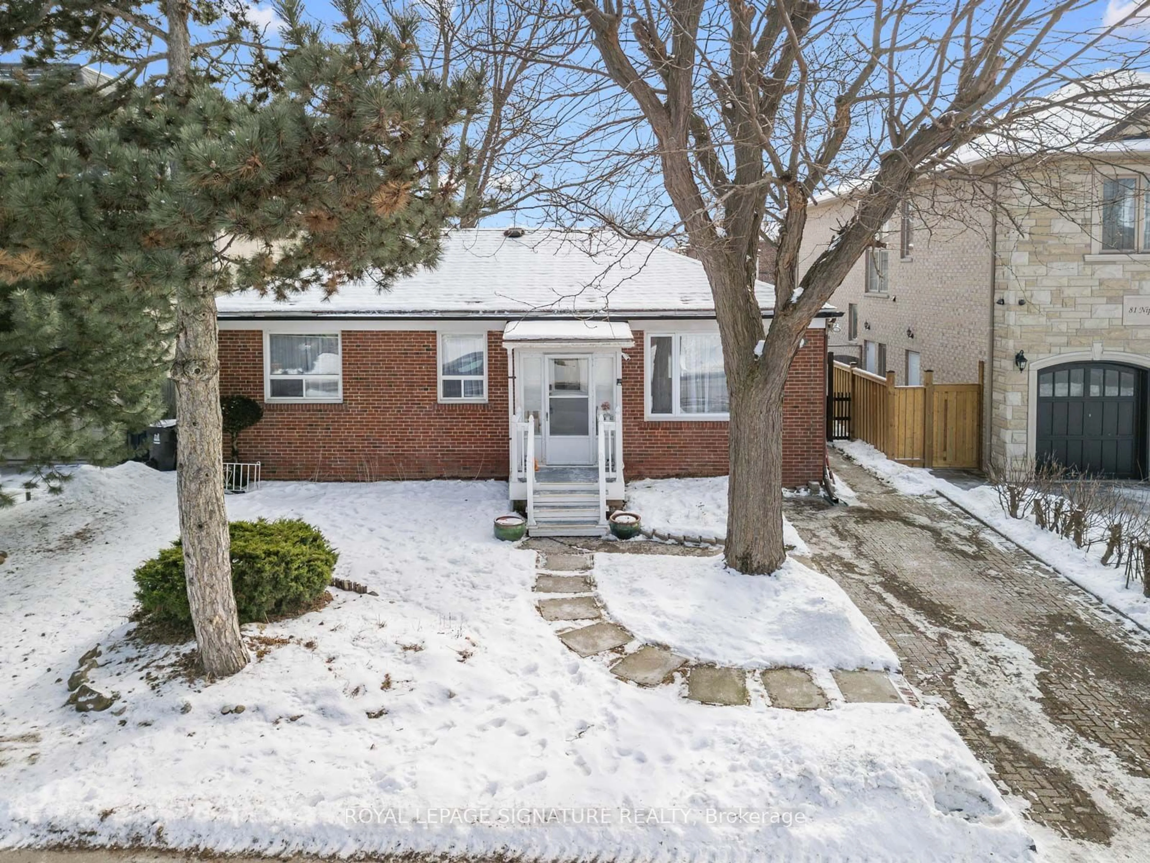 Home with brick exterior material, street for 83 Nipigon Ave, Toronto Ontario M2M 2W3