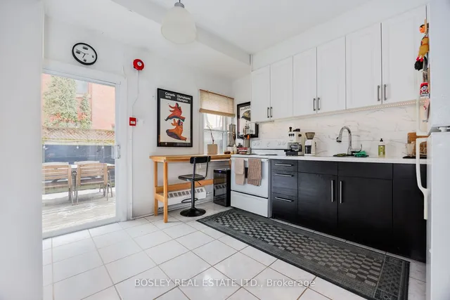 Additional property image - 110 Walmer Rd