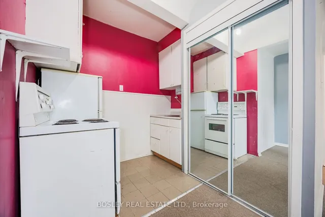Additional property image - 110 Walmer Rd