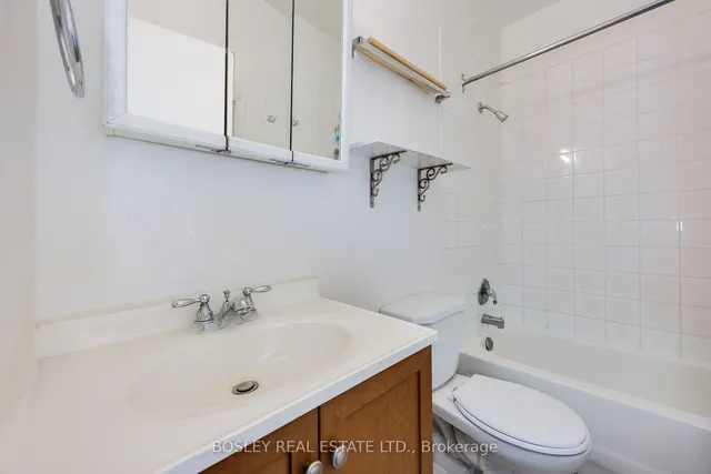 Additional property image - 110 Walmer Rd