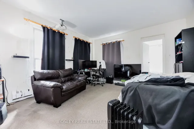 Additional property image - 110 Walmer Rd