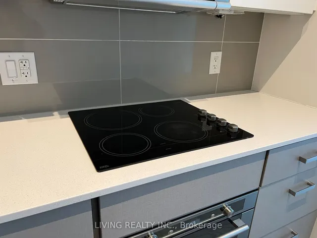 Additional property image - 17 Dundonald St Unit 1007