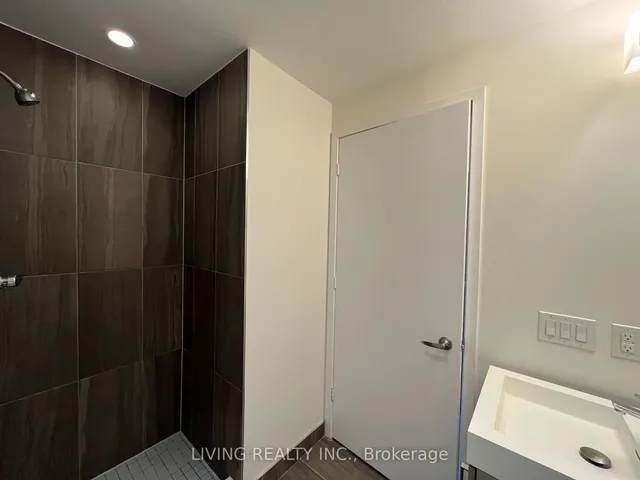 Additional property image - 17 Dundonald St Unit 1007