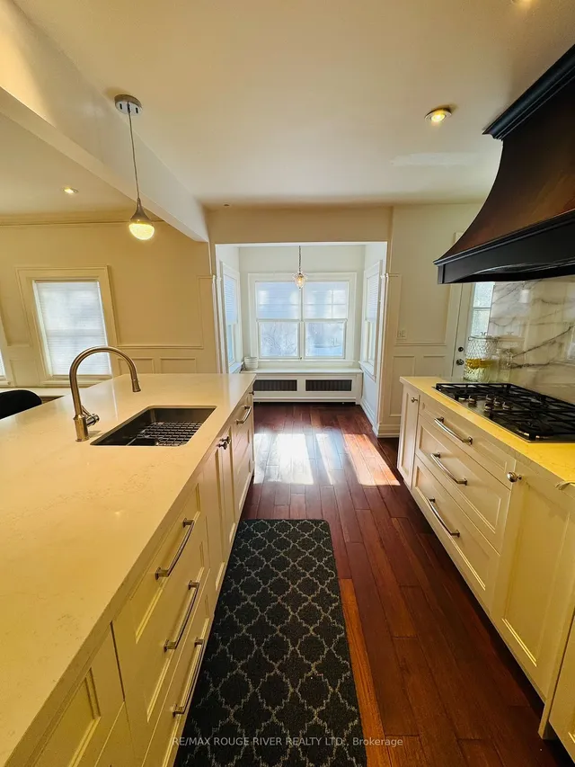 Additional property image - 11 Donwoods Dr