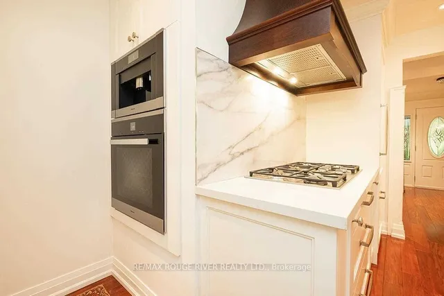 Additional property image - 11 Donwoods Dr