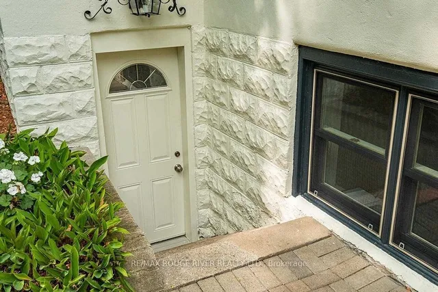 Additional property image - 11 Donwoods Dr