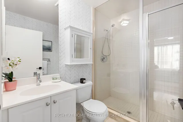 Additional image 7 of 18 Beverley St Unit 703
