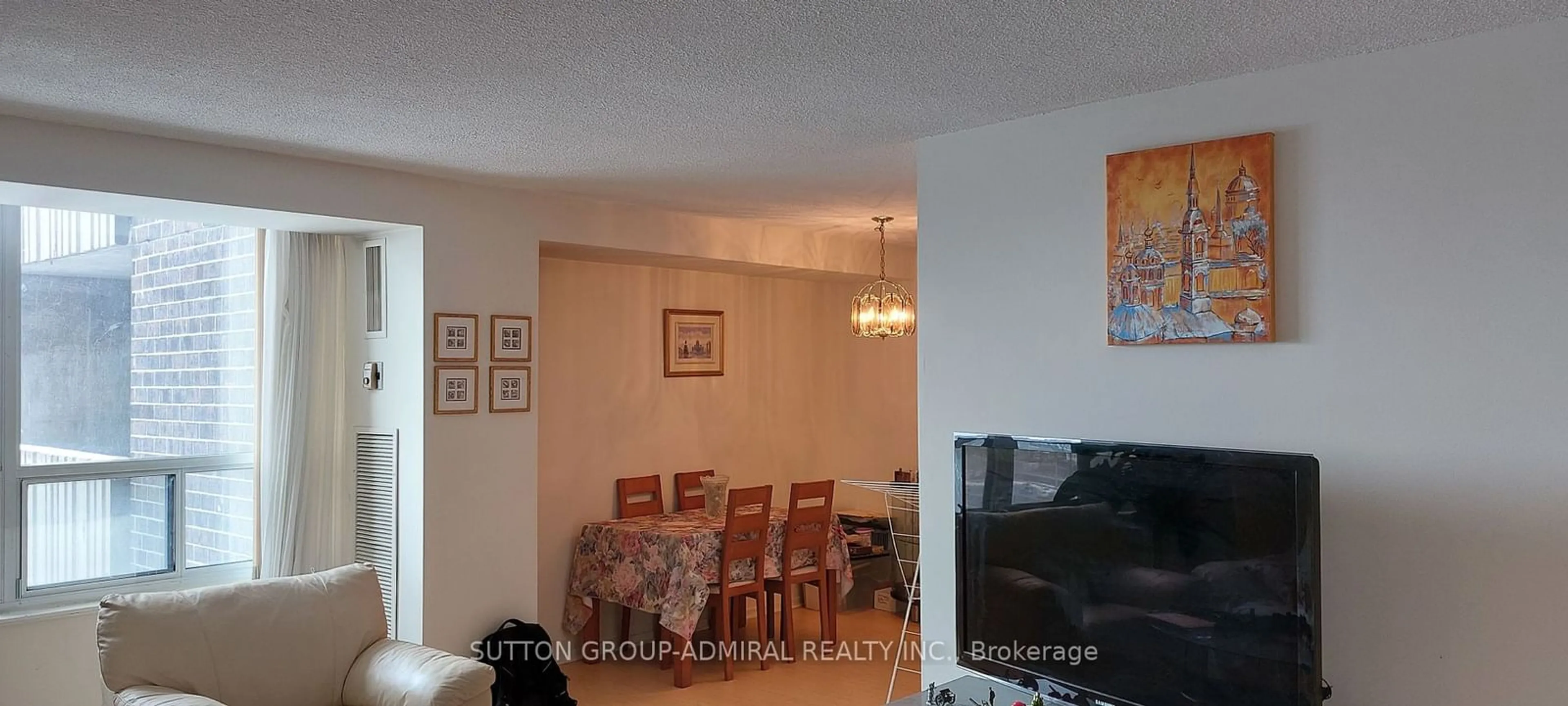 A pic of a room for 10 Murihead Rd #1407, Toronto Ontario M2J 4P9