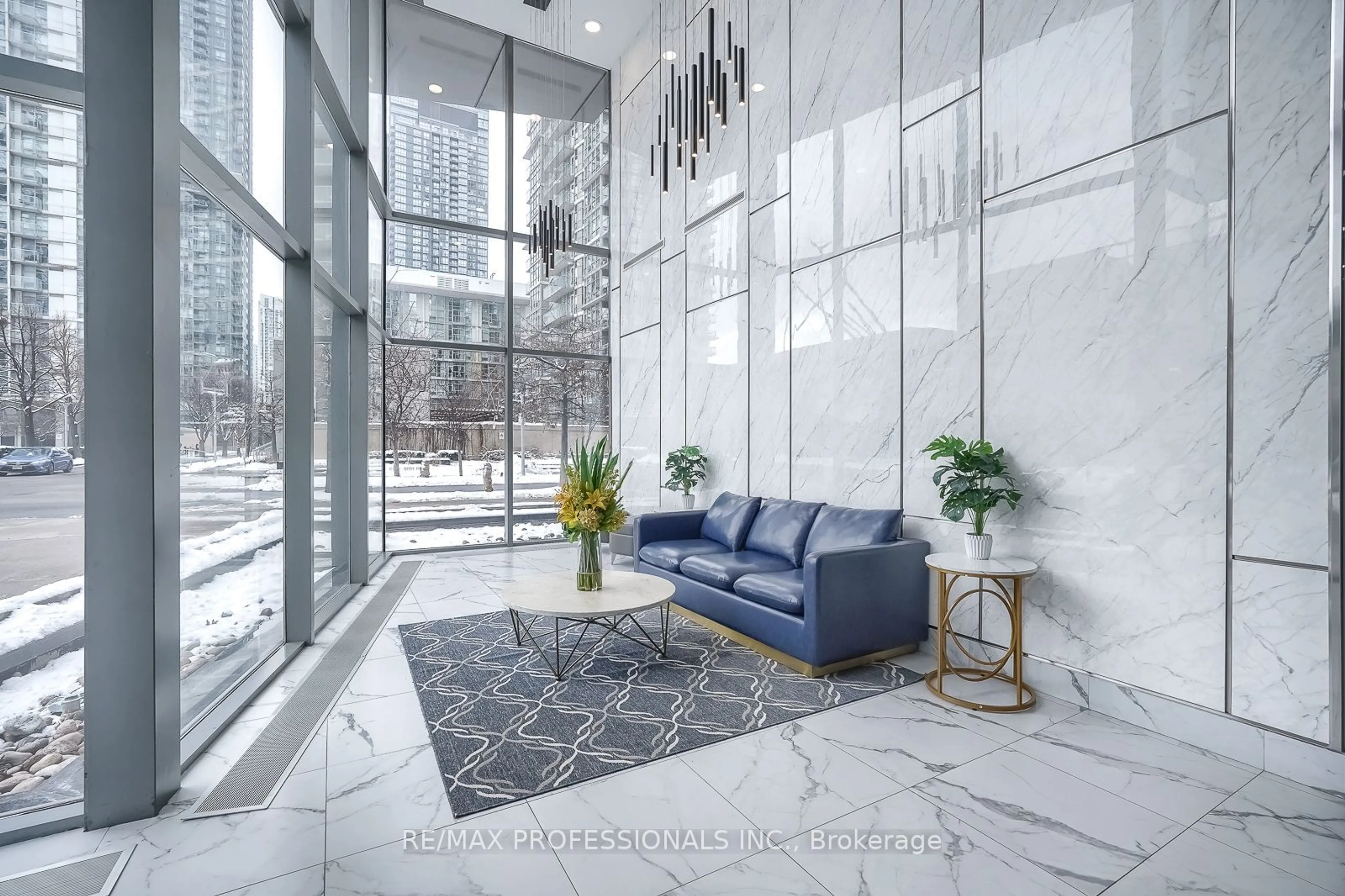 Indoor foyer for 3 Navy Wharf Crt #1708, Toronto Ontario M5V 3V1