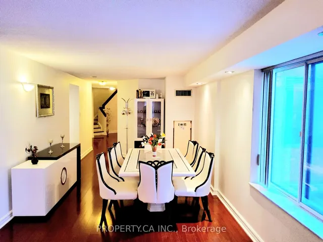 Additional property image - 33 University Ave Unit 1109