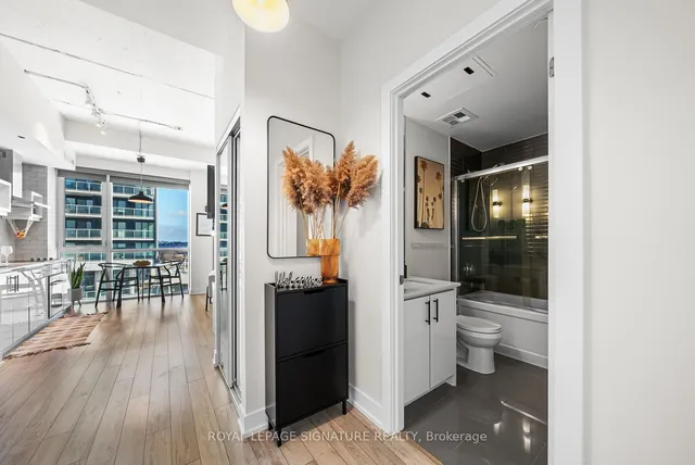 Additional property image - 75 The Donway Unit 1005