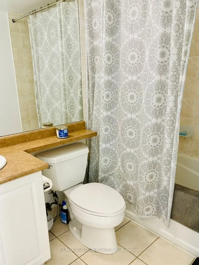 Additional property image - 231 Fort York Blvd Unit 1410