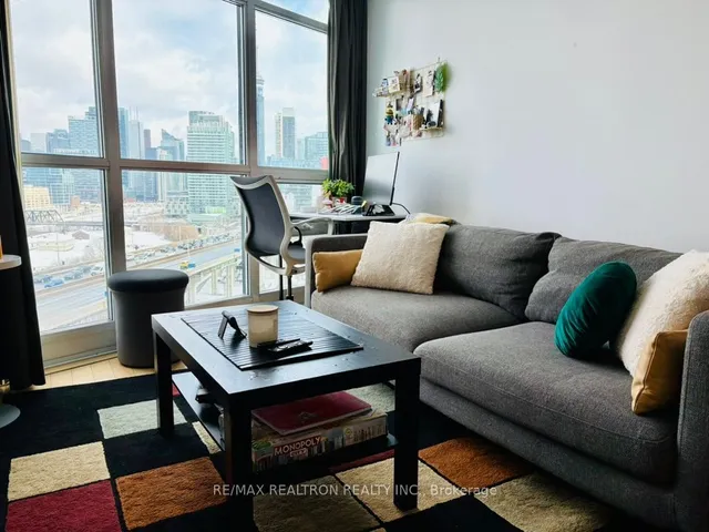 Additional property image - 231 Fort York Blvd Unit 1410