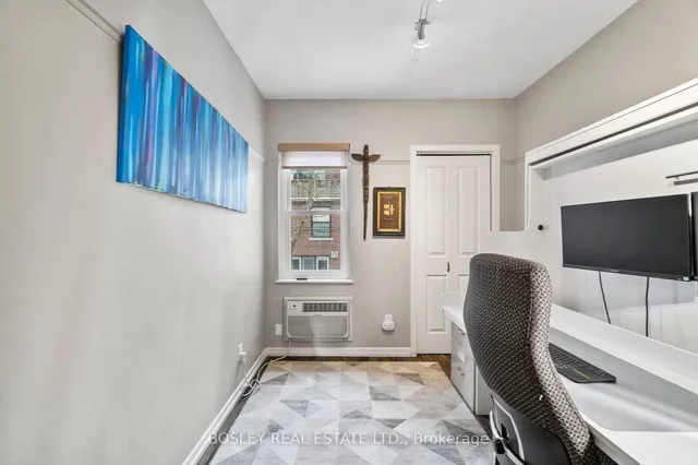 Additional property image - 25 Hillsboro Ave