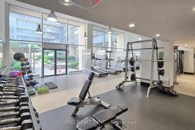 Additional property image - 438 King St Unit 703