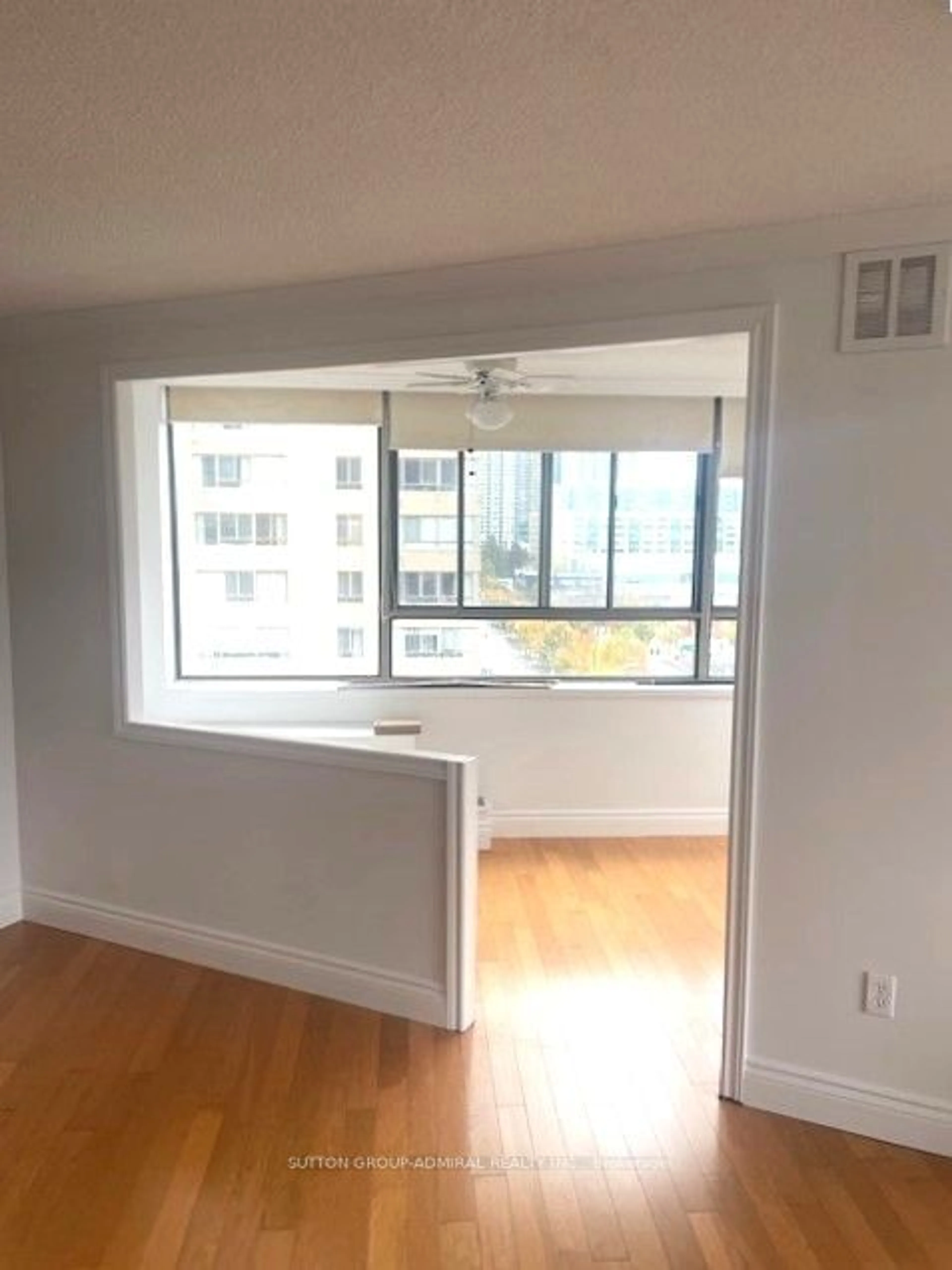 A pic of a room for 270 Queens Quay Blvd #801, Toronto Ontario M5J 2N4